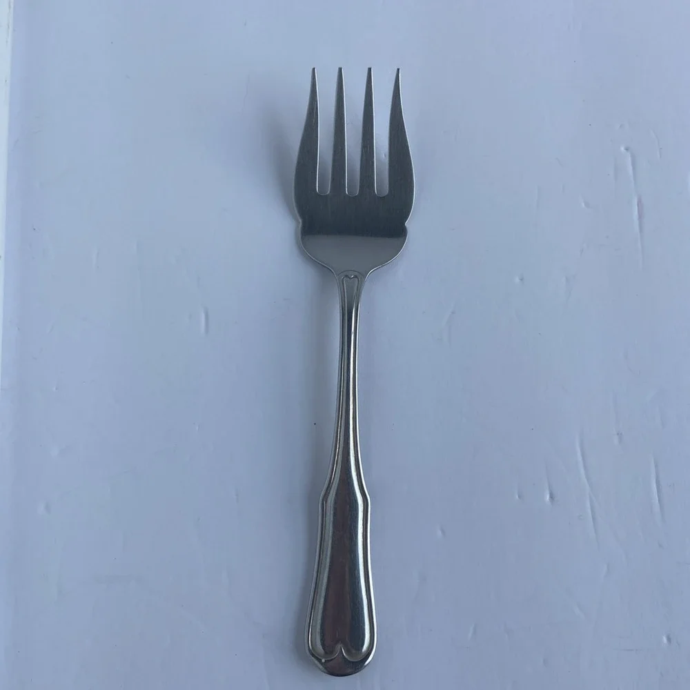 International‎ Silver 18/10 Stainless Cold Meat Serving Fork Heart Pattern 8.5